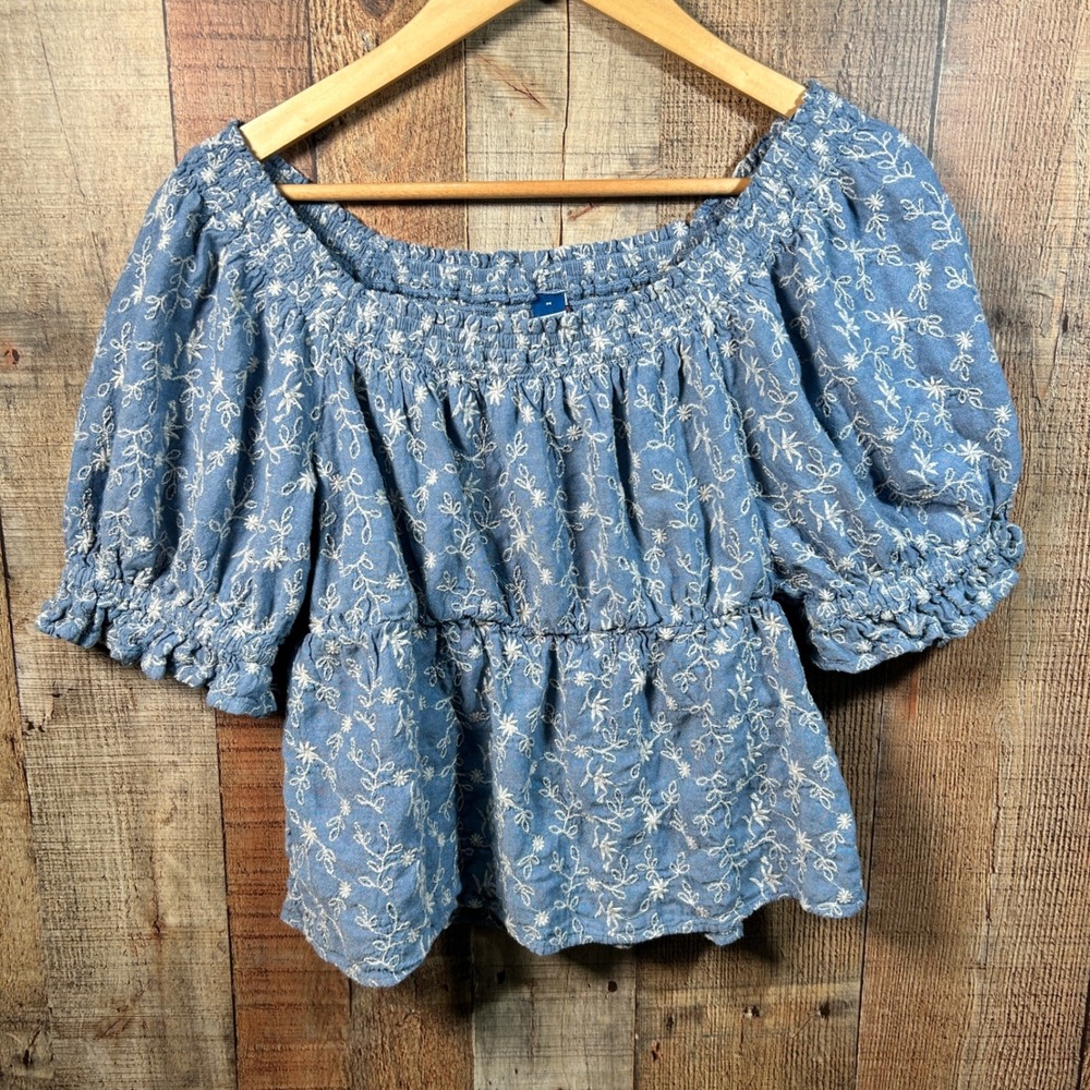 Old Navy Blue Floral Embroidered Smocked Puff Sleeve Peplum Top Boho Medium M